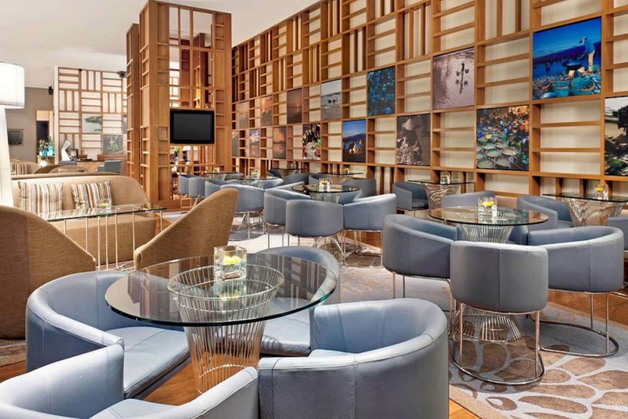 Nhà hàng tại Sheraton Nha Trang